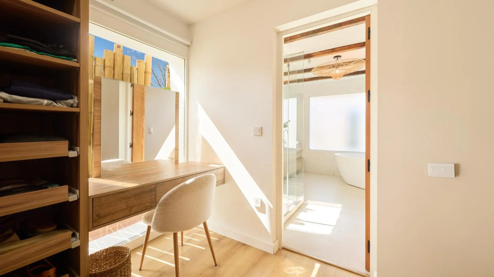 Vacation Marbella I Villa Moss, Golf-Front, Swimming-Pool, Minutes From The Marina And The Beach